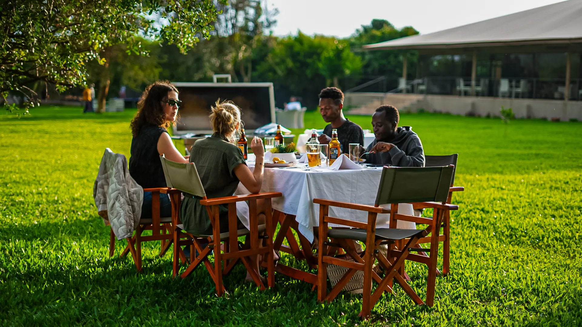 Mwaki Lounge — a laid-back bonfire area for day guests
